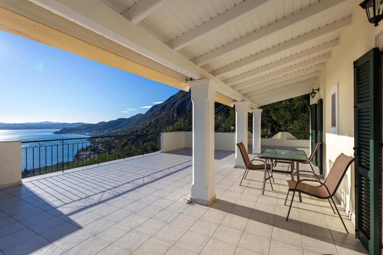 Villa Georgina Nisaki  외부 사진